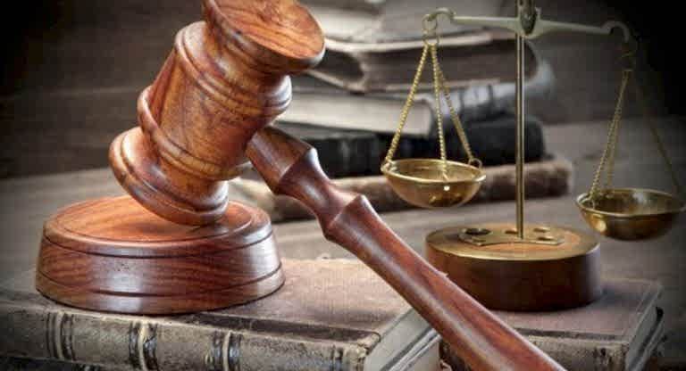 Read more about the article Malpraktis – Özel Hastane İle Hasta Arasındaki İlişki Üzerine HGK Kararı