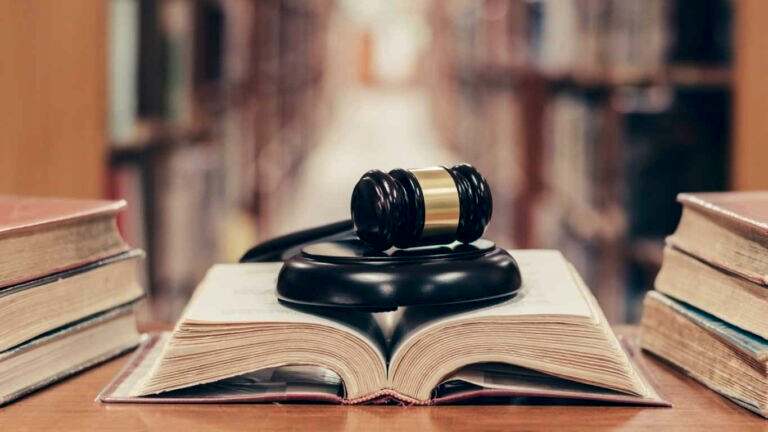 Read more about the article İşe İade Davası İçin Örnek Dava Dilekçesi